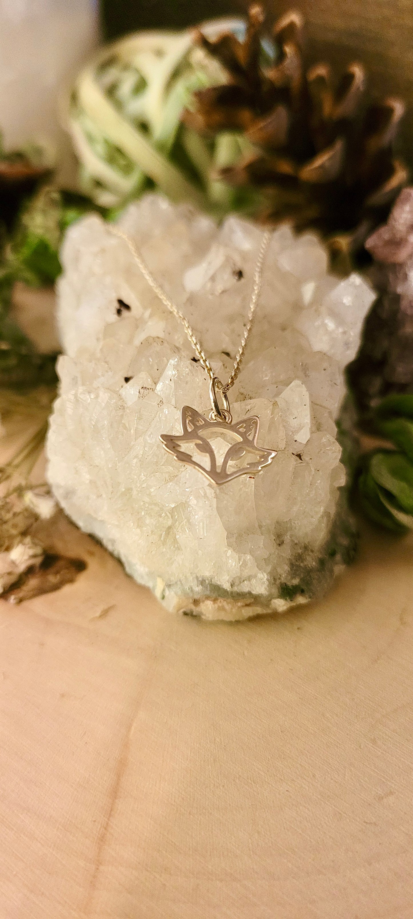 Fox Outline necklace