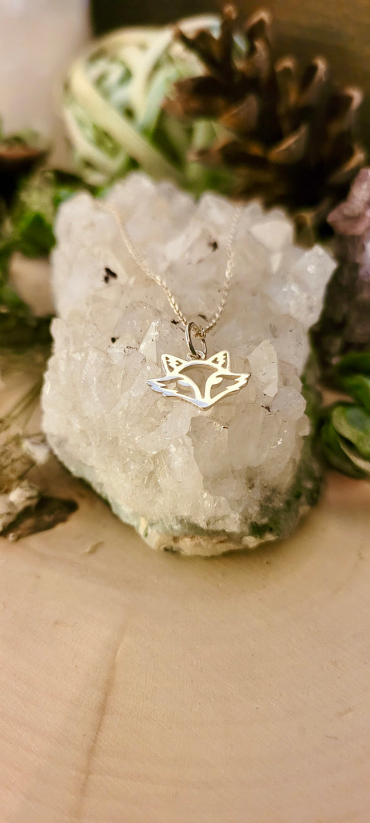 Fox Outline necklace