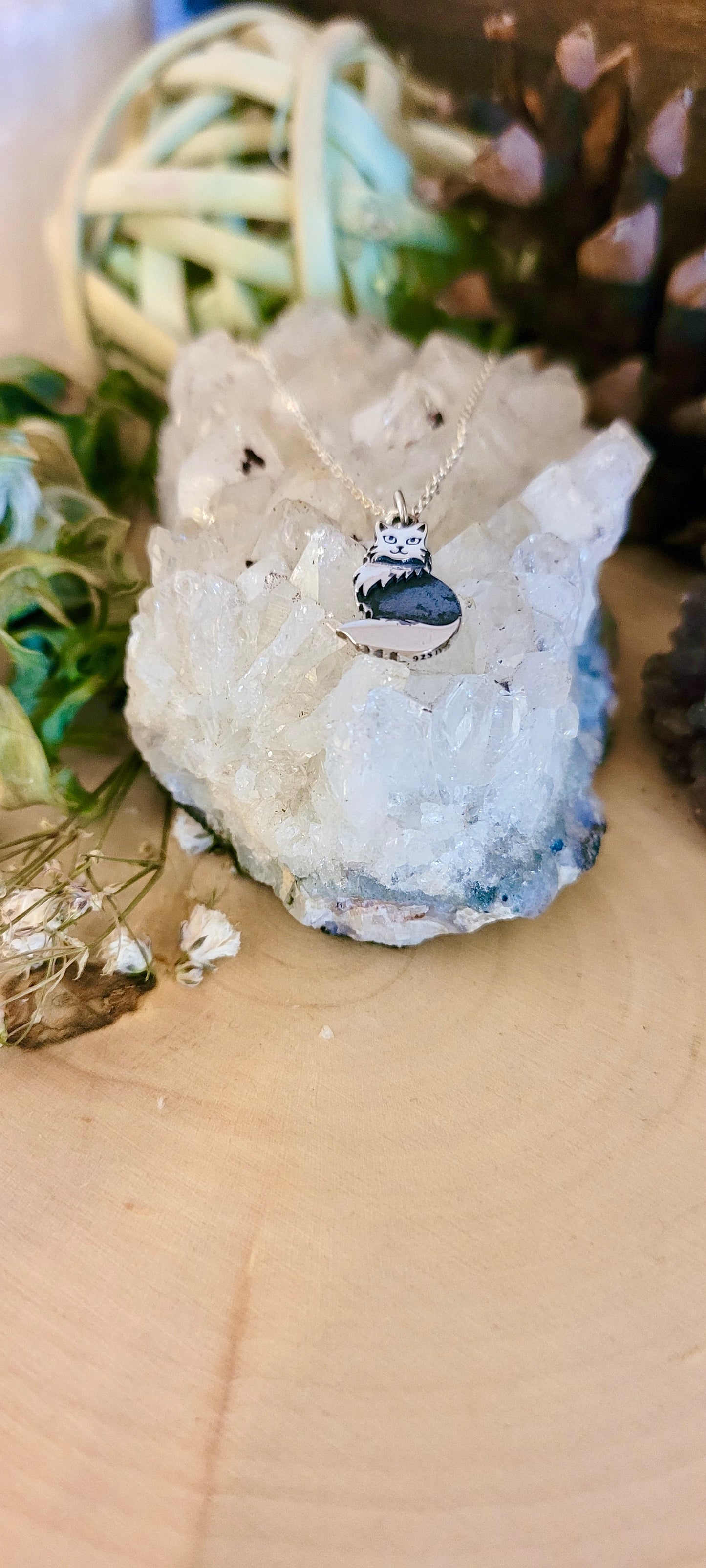 Fluffy Cat sitting Necklace