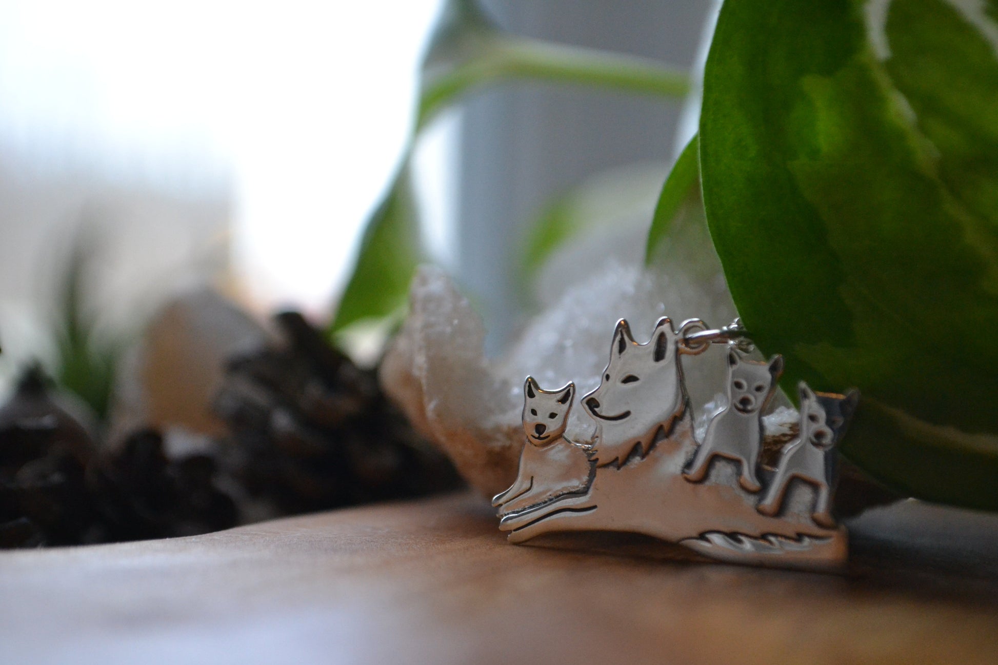 Mama and wolf pack necklace