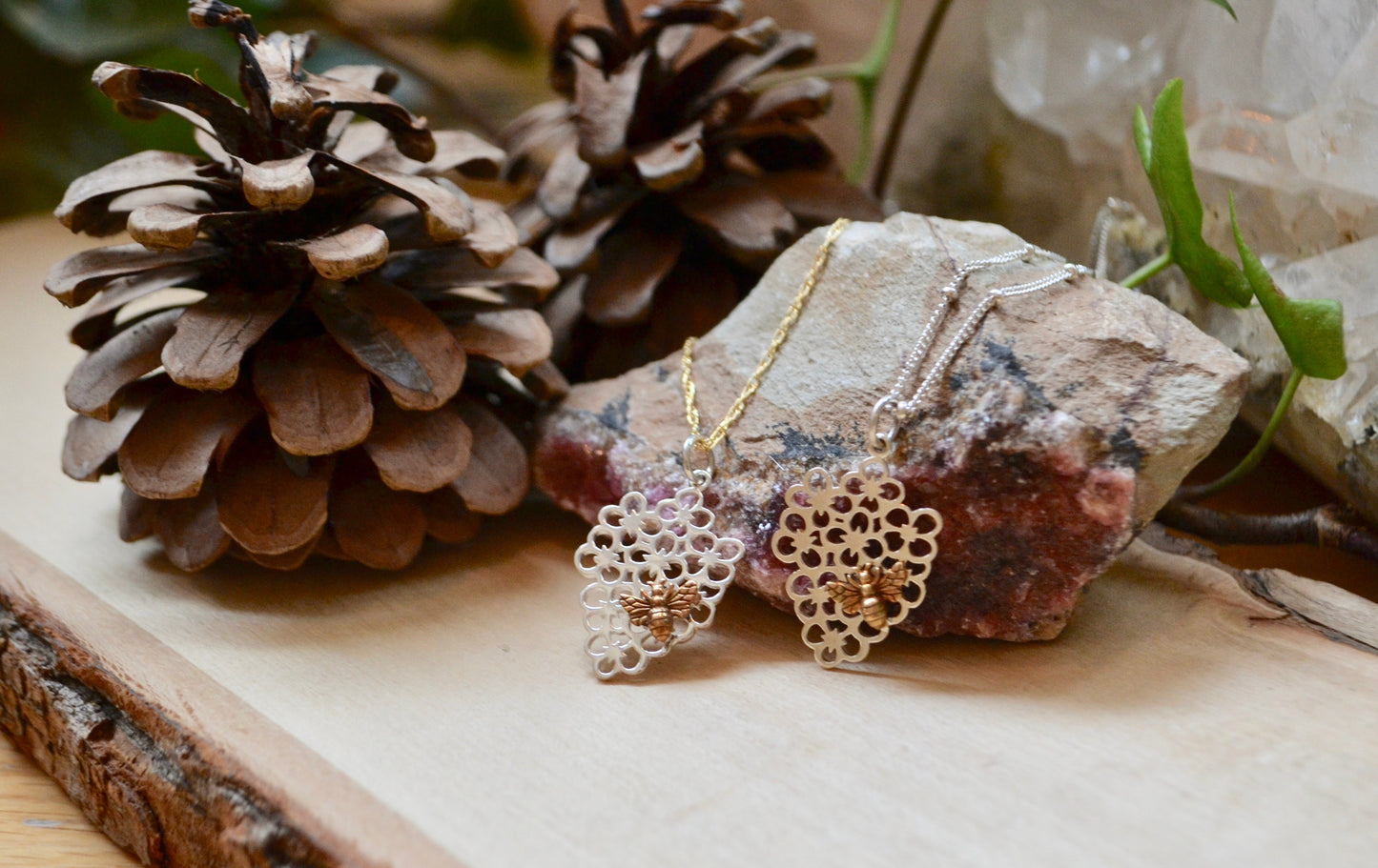 Honey bee and flowers necklace