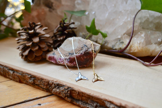 Whale tale necklace