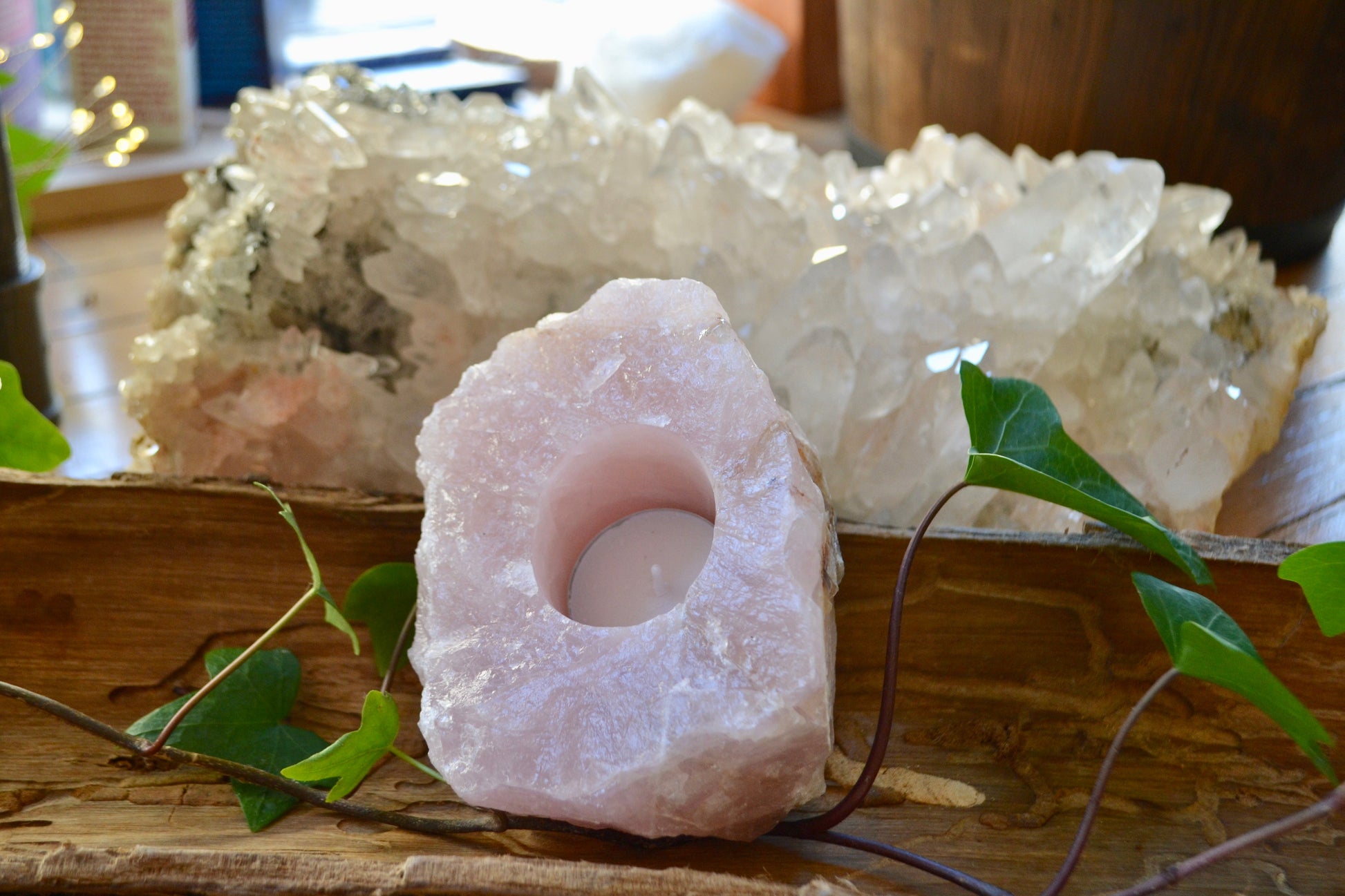 Rose quartz tea light holder
