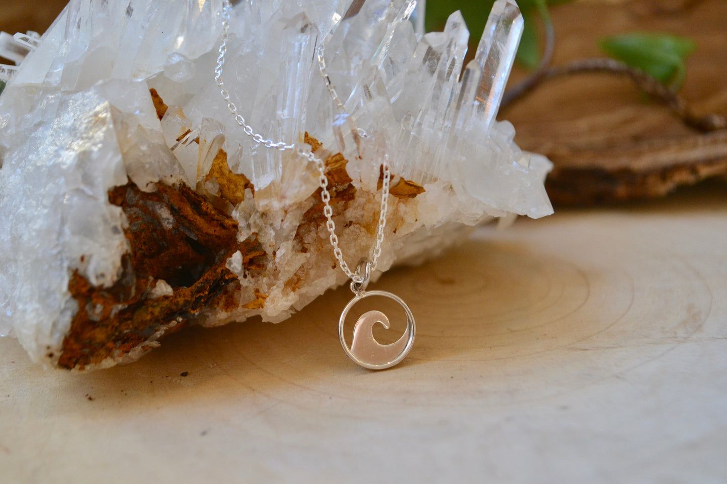 Petite wave necklace